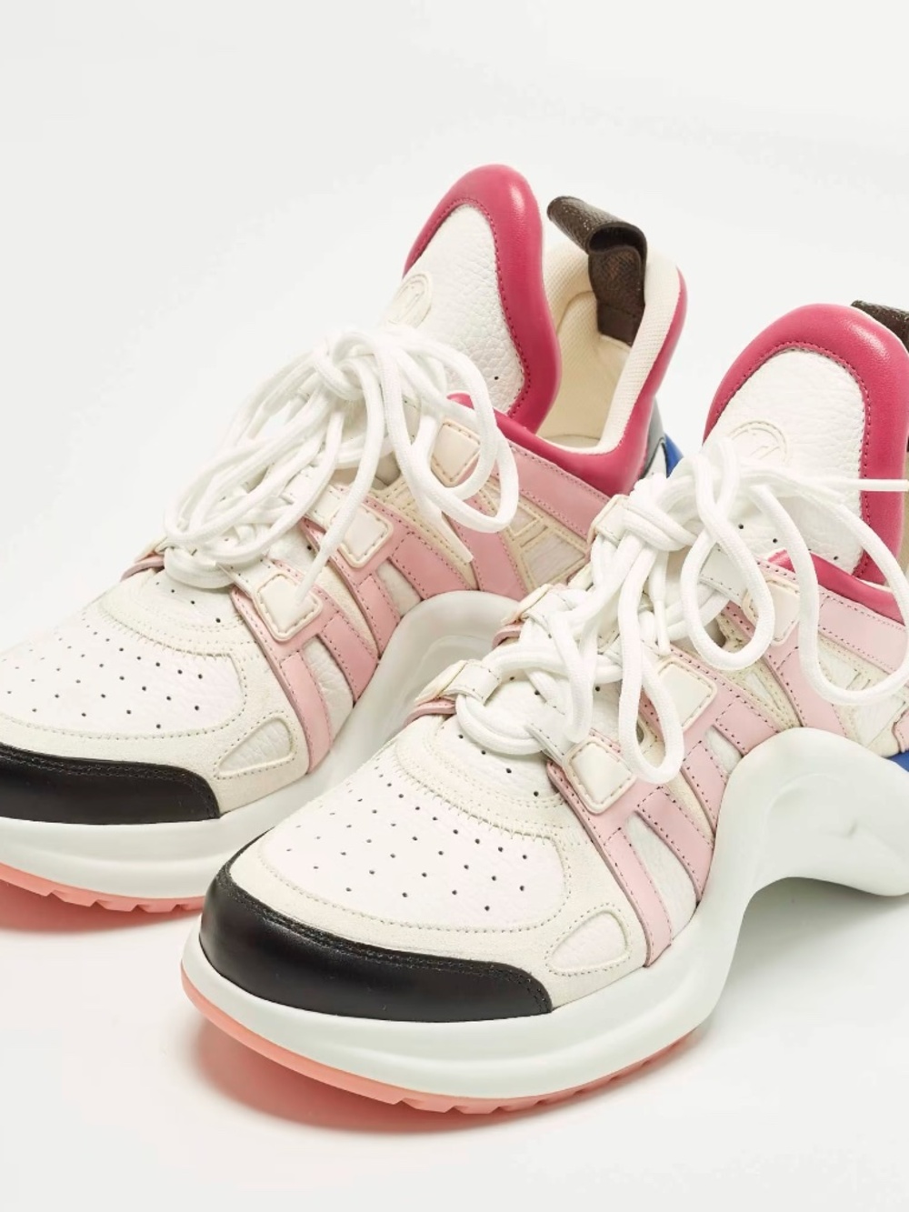 Louis Vuitton LV Archlight Size 37 Multicolor Leather and Suede Low Top Sneaker